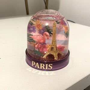 vintage paris themed decoration